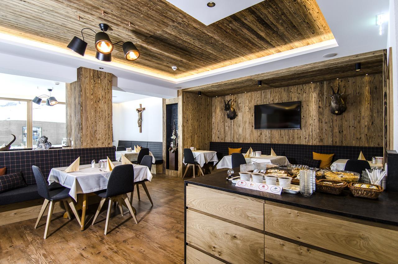 Hotel Garni Persutt Ischgl Kültér fotó